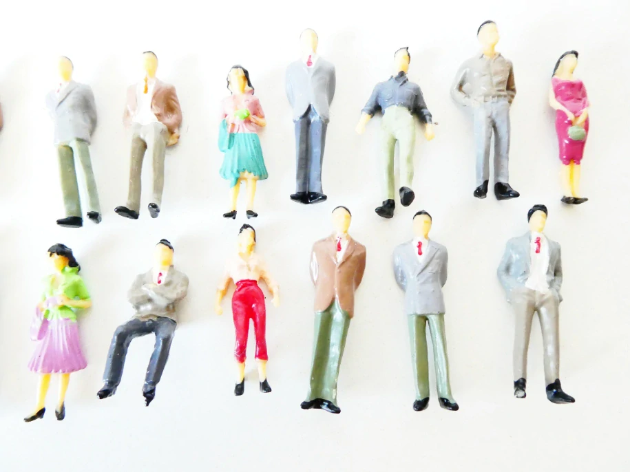 SET 20 ks Figurky - Cestující - výška 3,5 cm (větší figurky)