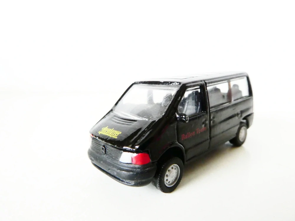 H0 Osobní dodávka MB VITO Ballon Team PĚKNÝ STAV