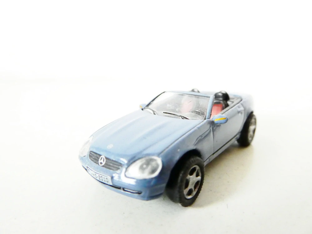 H0 Osobní automobil Mercedes Cabrio TOP STAV