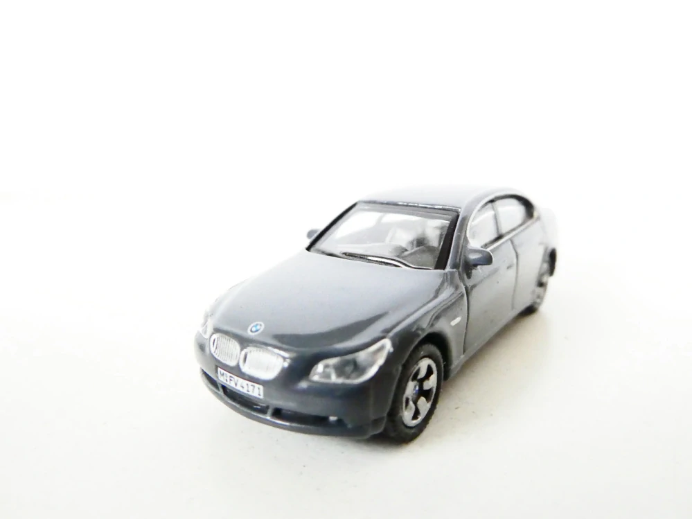 H0 Schuco Osobní automobil Mercedes TOP STAV
