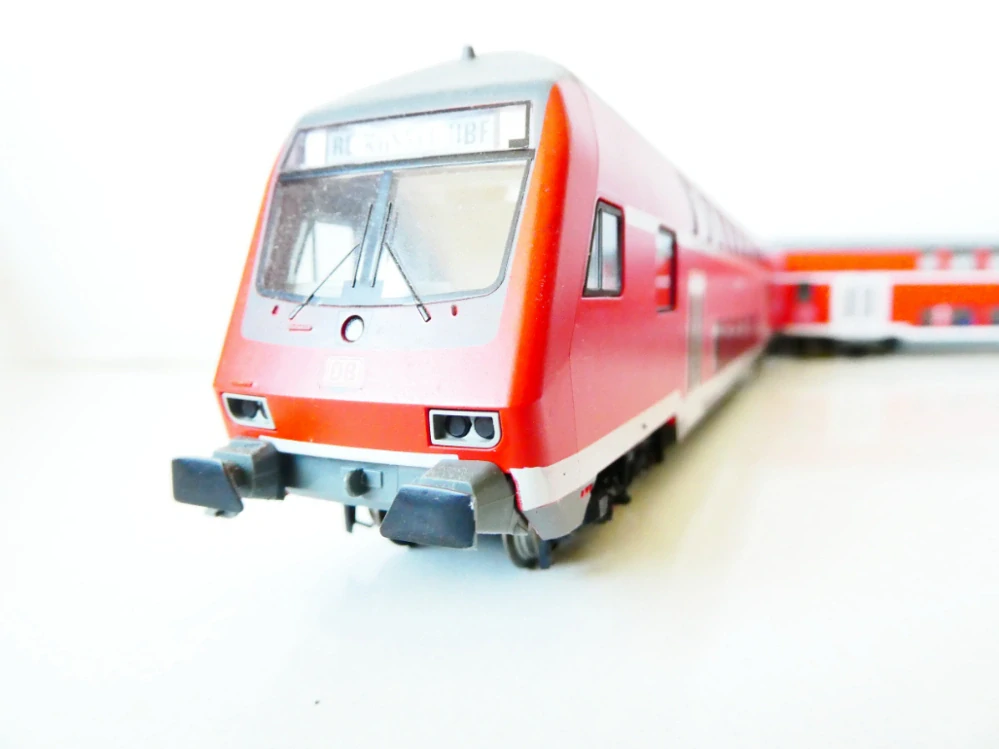 H0 TILLIG Dva spojené patrové vozy 1. a 1.+2.tř. RE KASSEL HBF DB OSVĚTLENÉ (spojené kablíkem) TOP STAV 