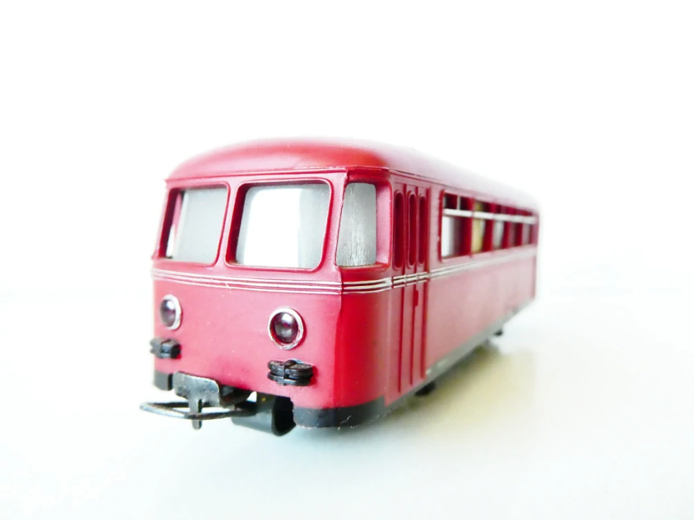 H0 MÄRKLIN 4018 Přídavný vůz k motorové soupravě  VT 75 - 2. tř. VB 142 071 DB OSVĚTLENÝ PĚKNÝ STAV v orig. krabičce