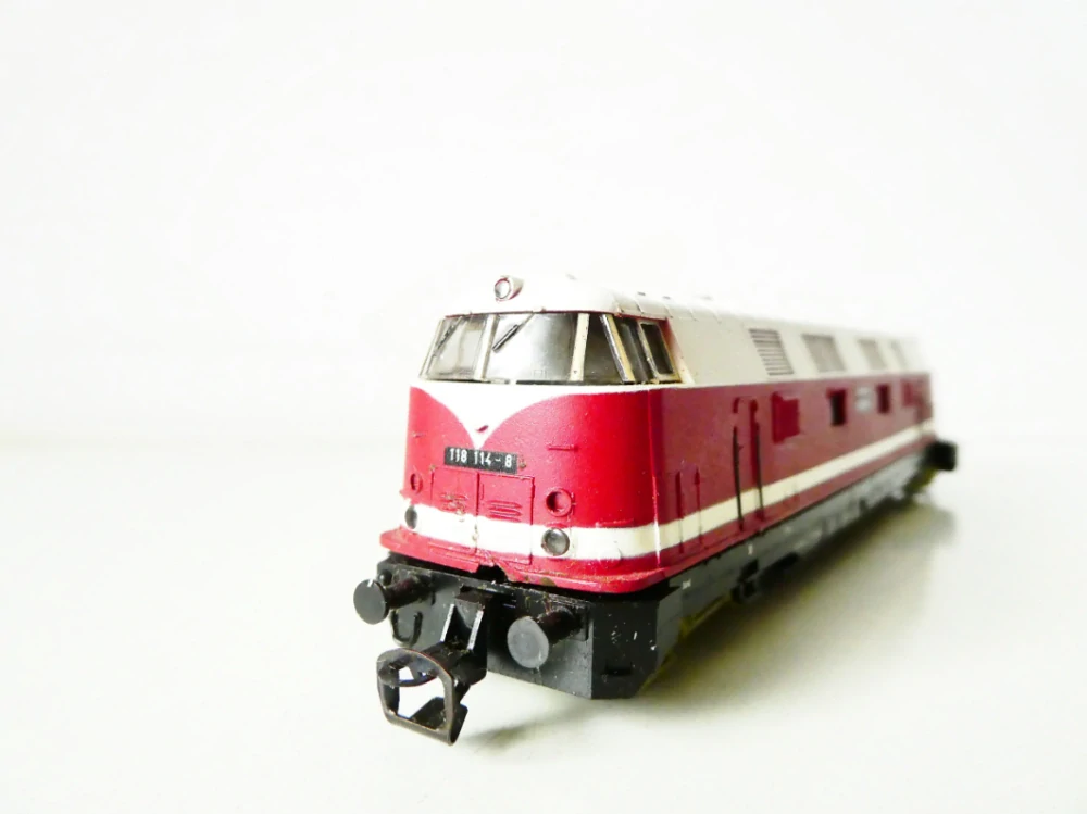 TT BTTB Dieselová lokomotiva BR 118 114-8 DR OSVĚTLENÁ v krabičce s návodem