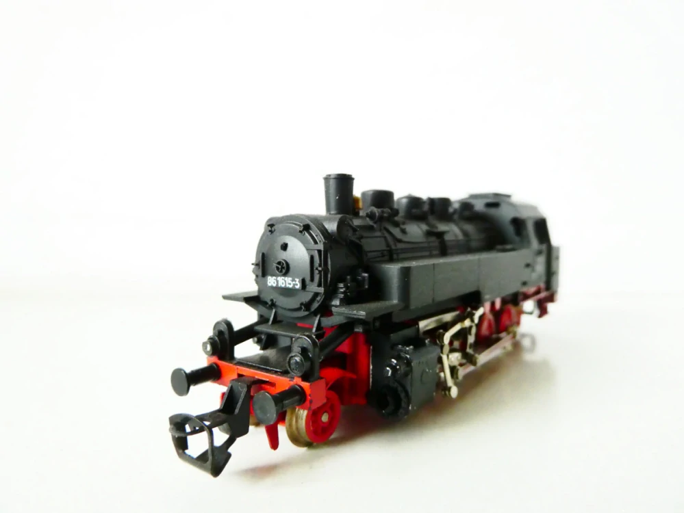 TT BTTB Parní lokomotiva BR 86 1615-3 DR OSVĚTLENÁ TOP STAV NEPOUŽÍVANÁ v krabičce s průvodním listem
