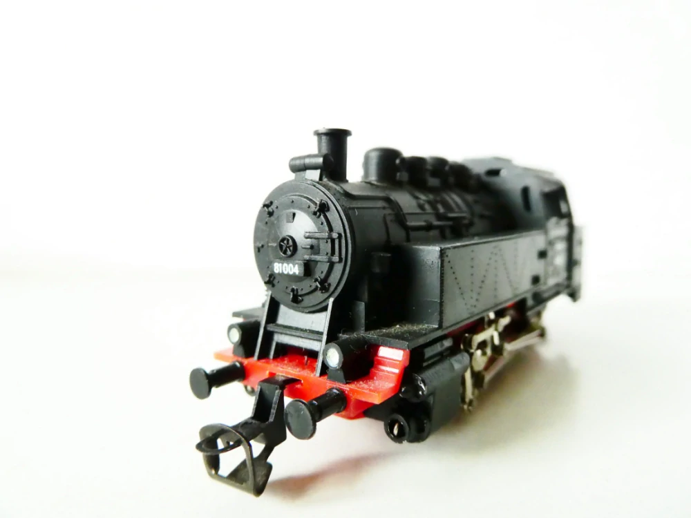 TT BTTB Parní lokomotiva BR 81 004 DR TOP STAV NEPOUŽÍVANÁ v krabičce s návodem