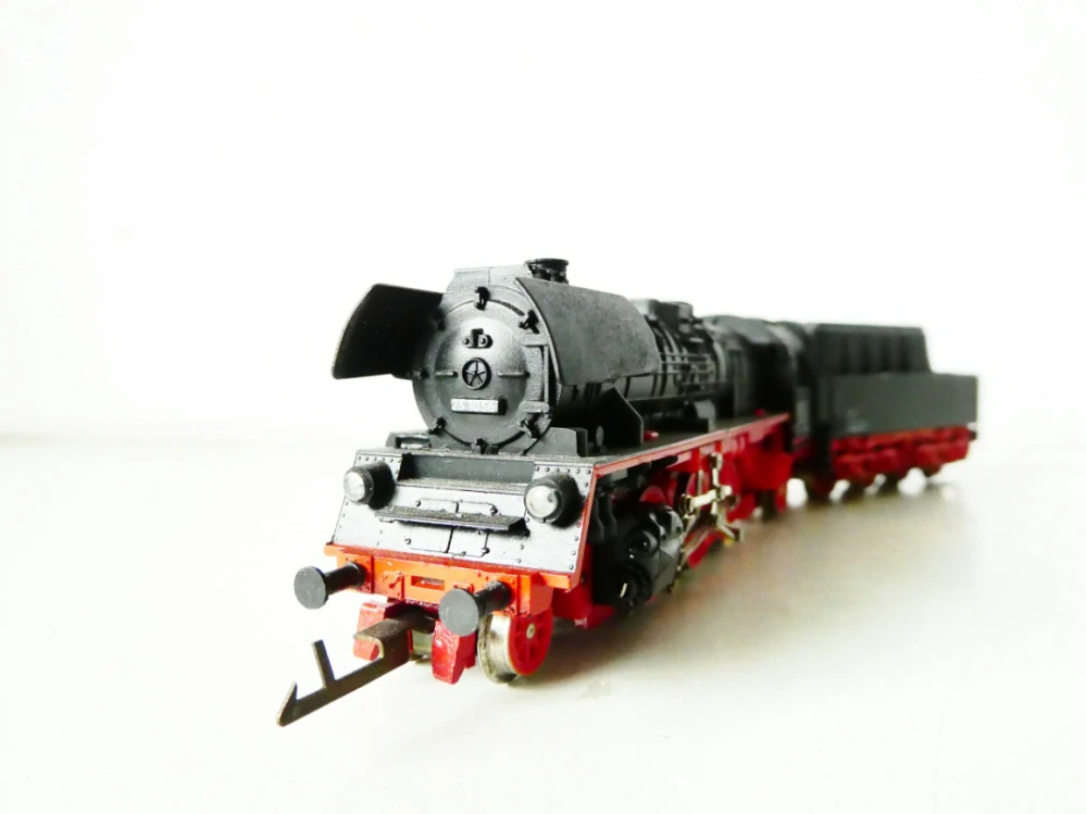 TT BTTB Parní lokomotiva BR 23 1056 s tendrem DR OSVĚTLENÁ PĚKNÝ STAV v krabičce s průvodním listem
