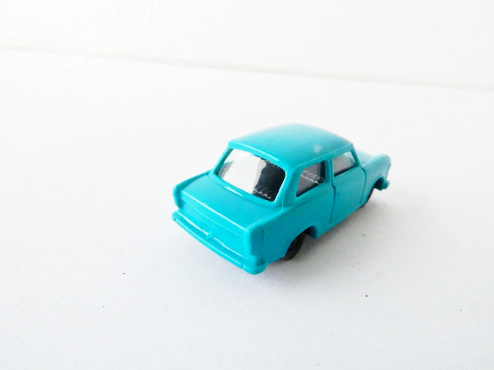 TT Osobní automobil TRABANT tyrkysový PĚKNÝ STAV