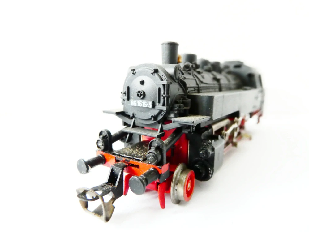 TT BTTB Parní lokomotiva BR 86 1615-3 DR OSVĚTLENÁ  PĚKNÝ STAV v krabičce
