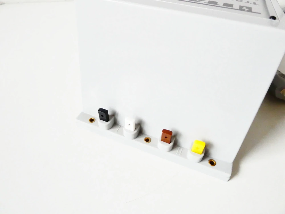 TITAN typ 208 Transformátor (trafo) TOP STAV NEPOUŽÍVANÉ