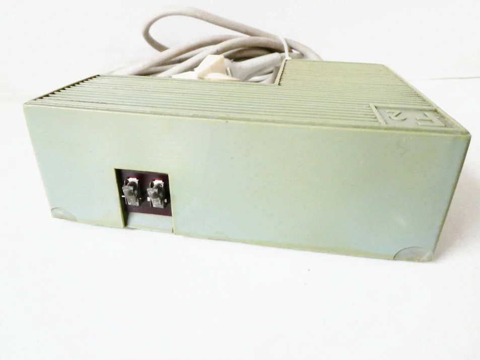 PIKO F2 Regulační transformátor ( trafo ) PĚKNÝ STAV