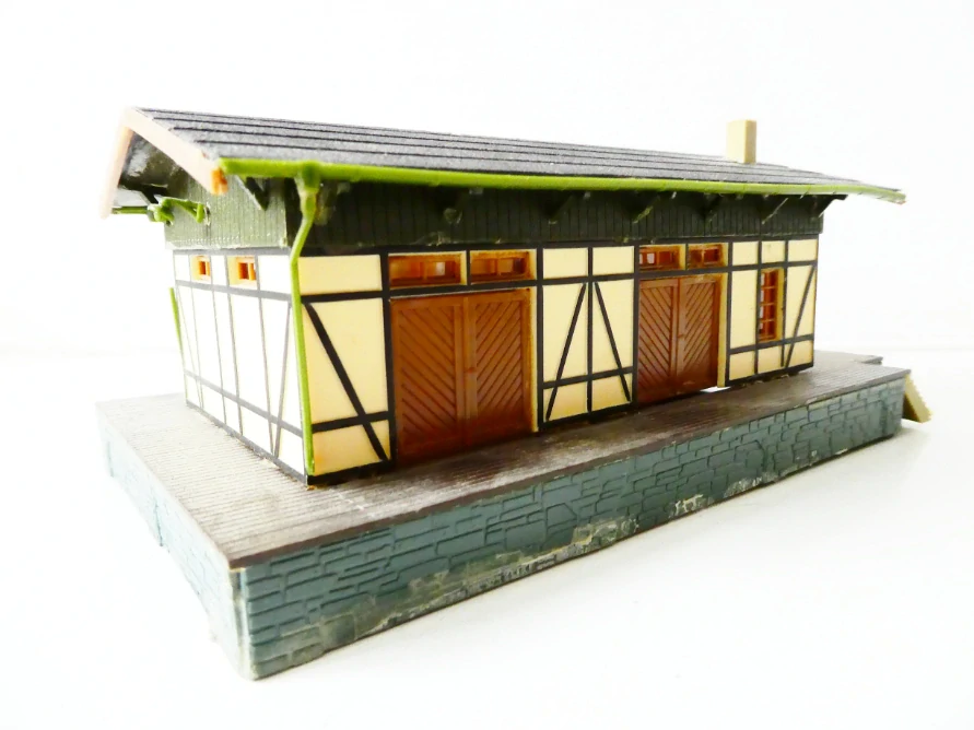 TT Hrázděný drážní sklad