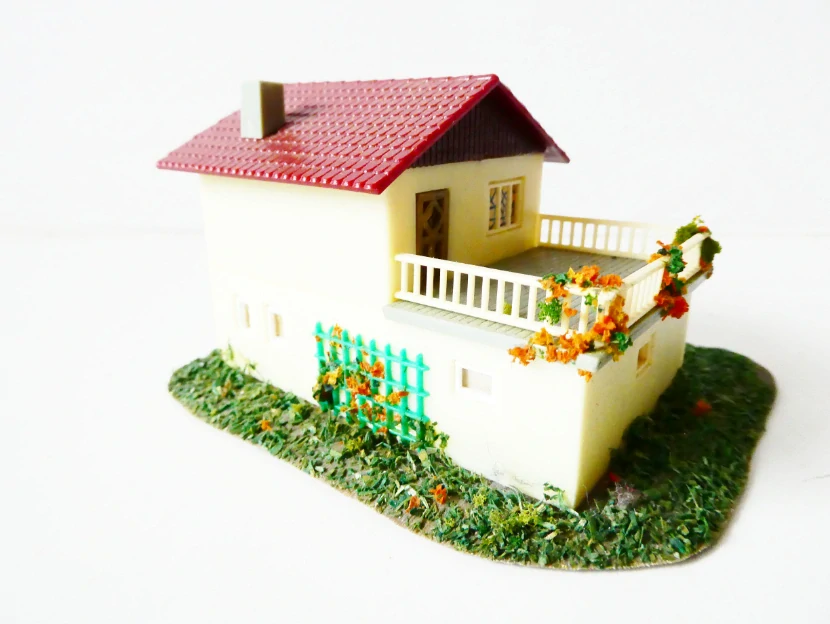 N Patrový rodinný dům s terasou a garáží