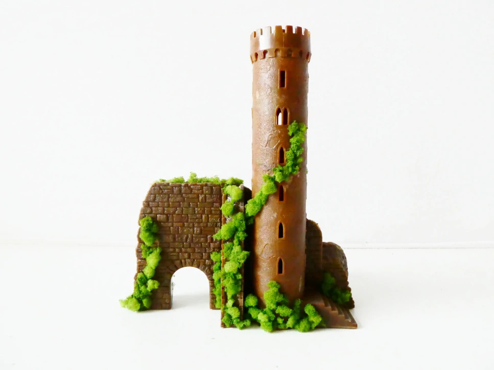 TT/N Zřícenina hradu s prodejním stánkem