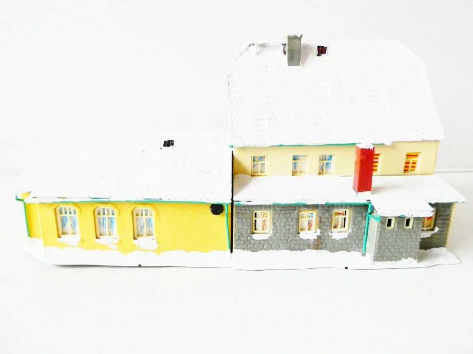 TT/H0 Drážní hostinec - zasněžený