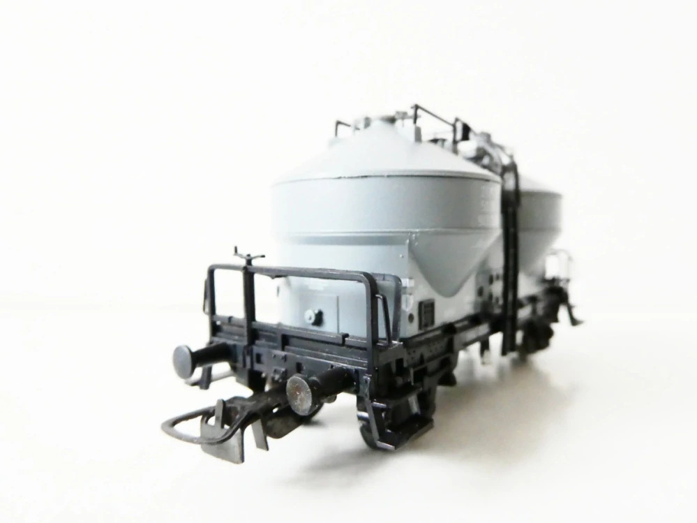H0 PIKO Nákladní vůz na cement 902 2085-0 DR TOP STAV