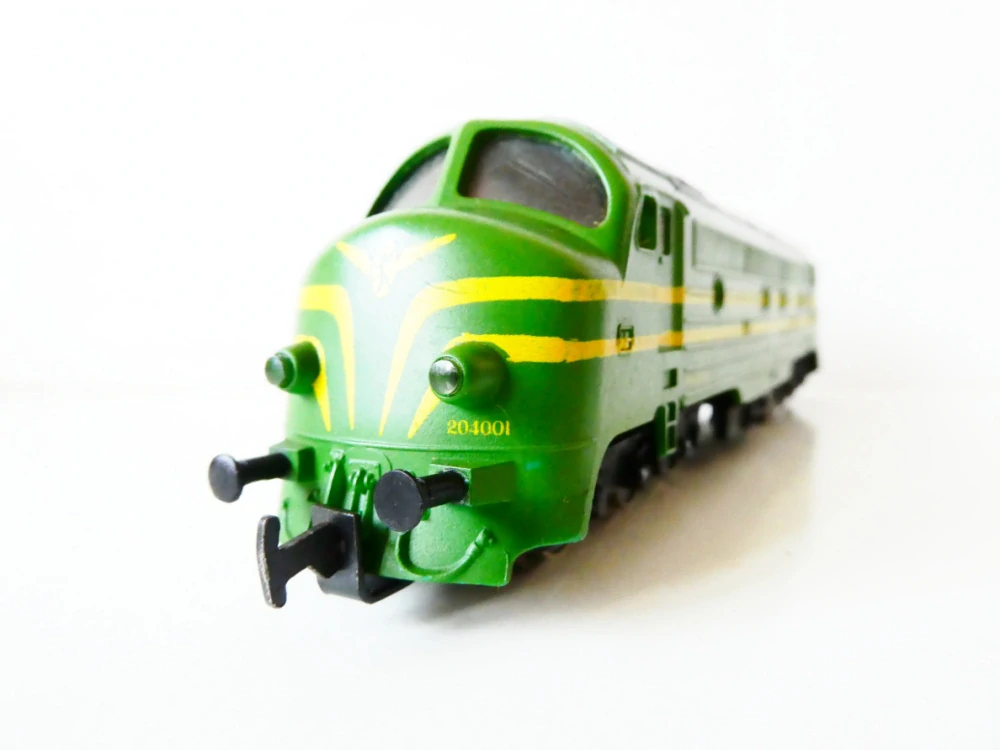H0 PIKO Dieselová lokomotiva NOHAB 204001 DSB OSVĚTLENÁ