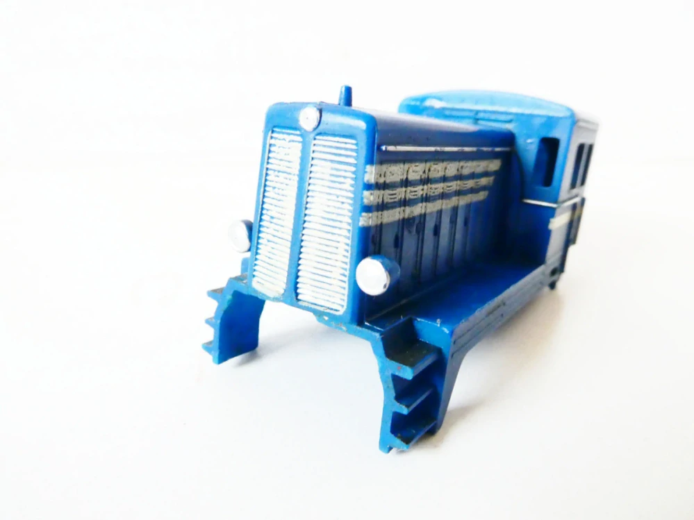 H0 PIKO Náhradní kastle k dieselové lokomotivě BN 150