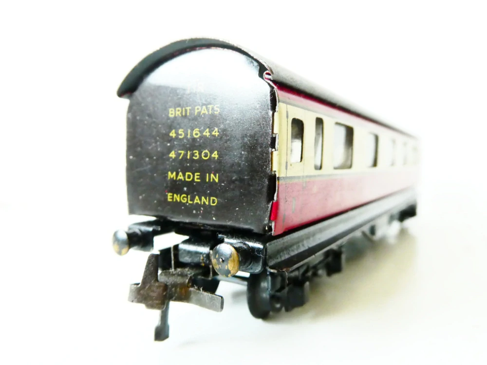 H0 TRIX TTR Jídelní vůz 4-osý zn. 451644 471304 BRIT PATS - KOVOVÝ VŮZ - ANTIK PĚKNÝ STAV