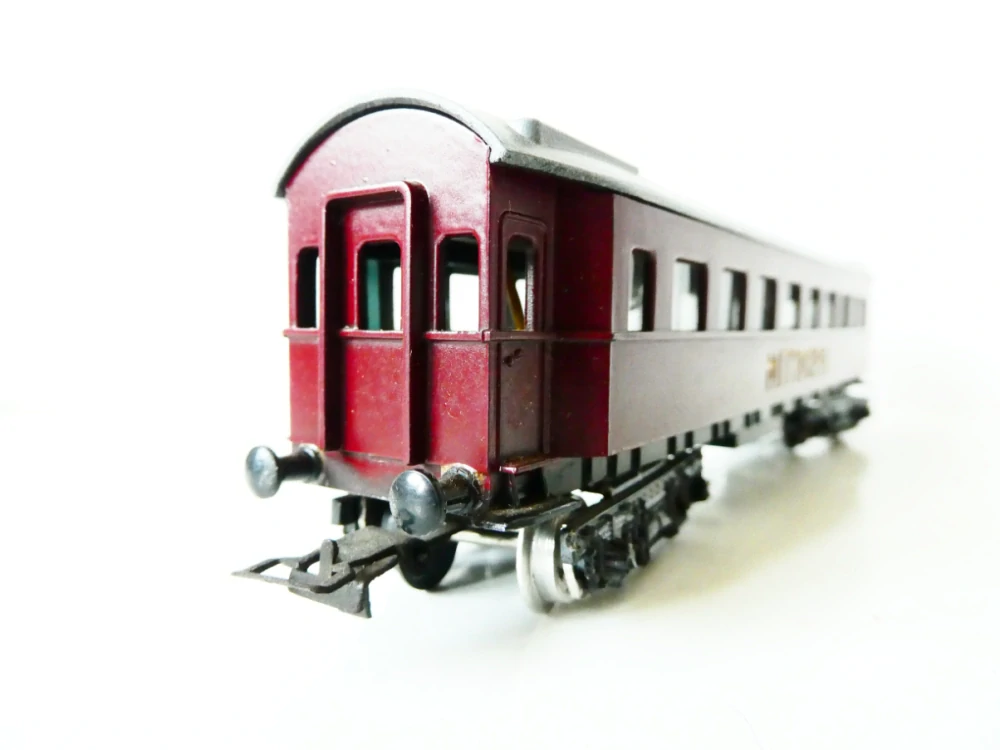 H0 SCHICHT Jídelní vůz MITROPA OSVĚTLENÝ v orig. krabičce