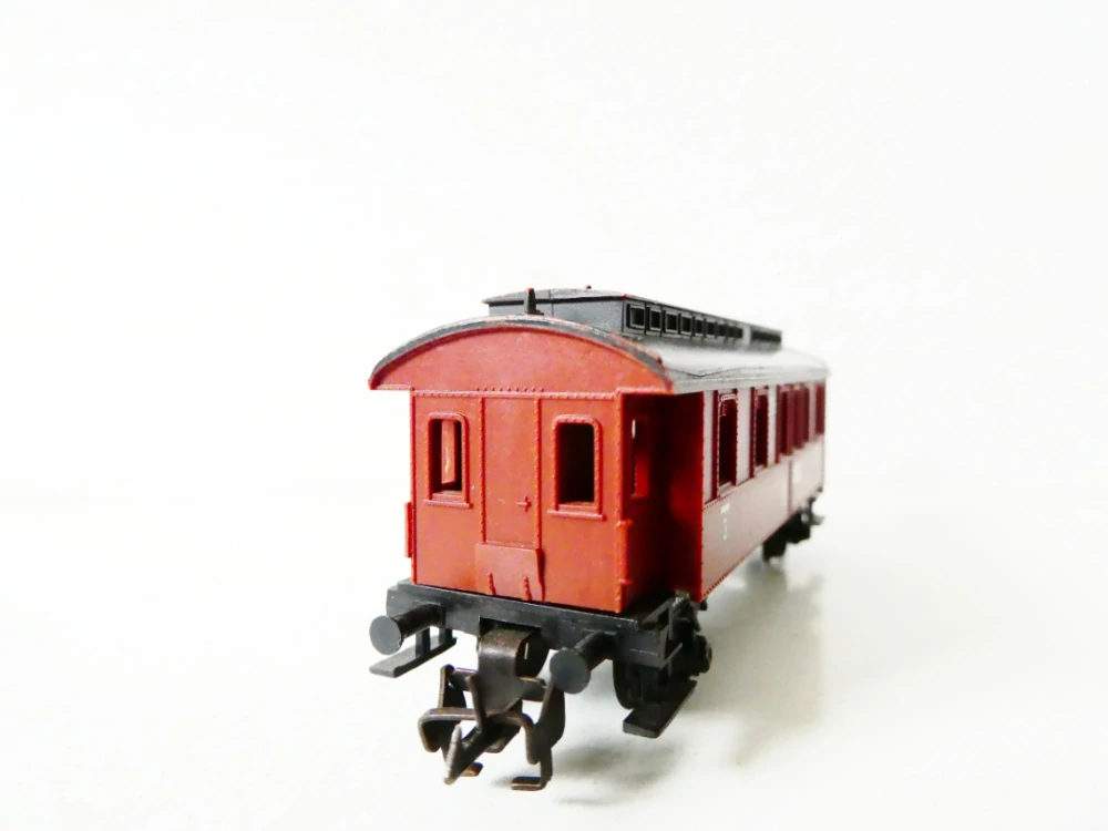 TT ZEUKE Osobní vůz KPEV 2115 hnědý 3. tř. 