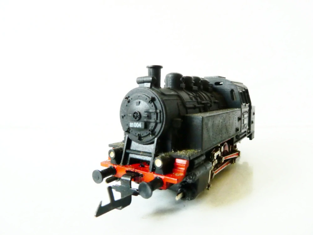 TT ZEUKE Parní lokomotiva BR 81 004 DR PĚKNÝ STAV