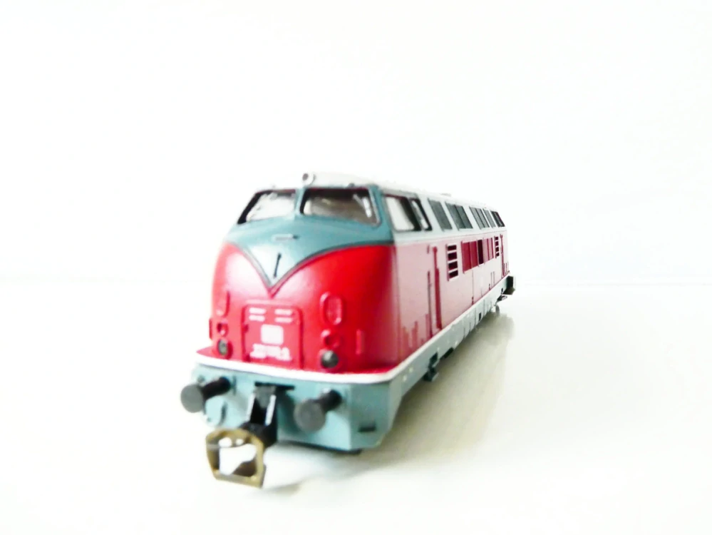 TT BTTB Dieselová lokomotiva BR 221 139-9 DB OSVĚTLENÁ TOP STAV v krabičce