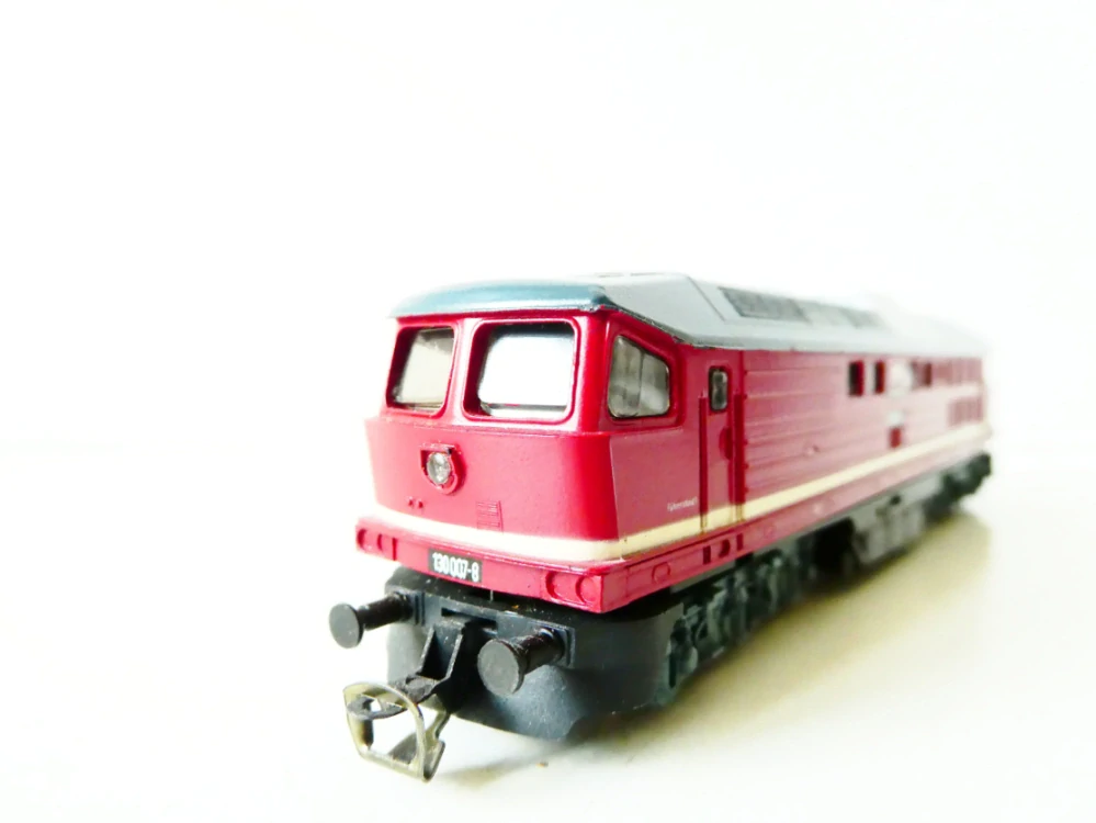 TT BTTB Dieselová lokomotiva BR 130 007-8 DR OSVĚTLENÁ 