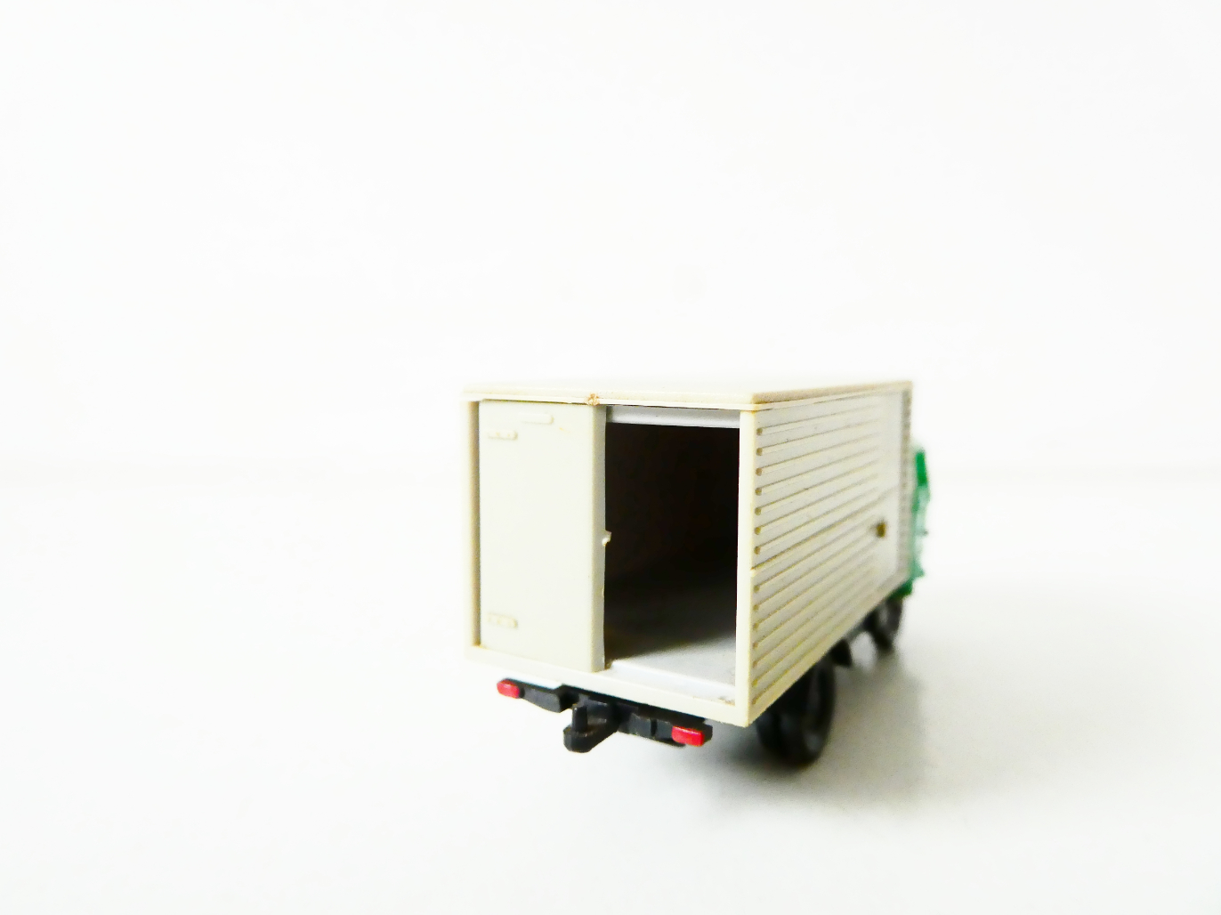 TT VEB Berlinplast Nákladní automobil IFA W50 skříň PĚKNÝ STAV