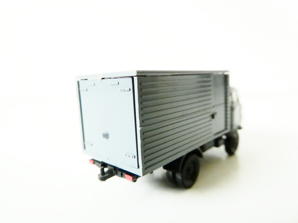 TT VEB Berlinplast Nákladní automobil IFA W50 Deutsche Polst skříň TOP STAV