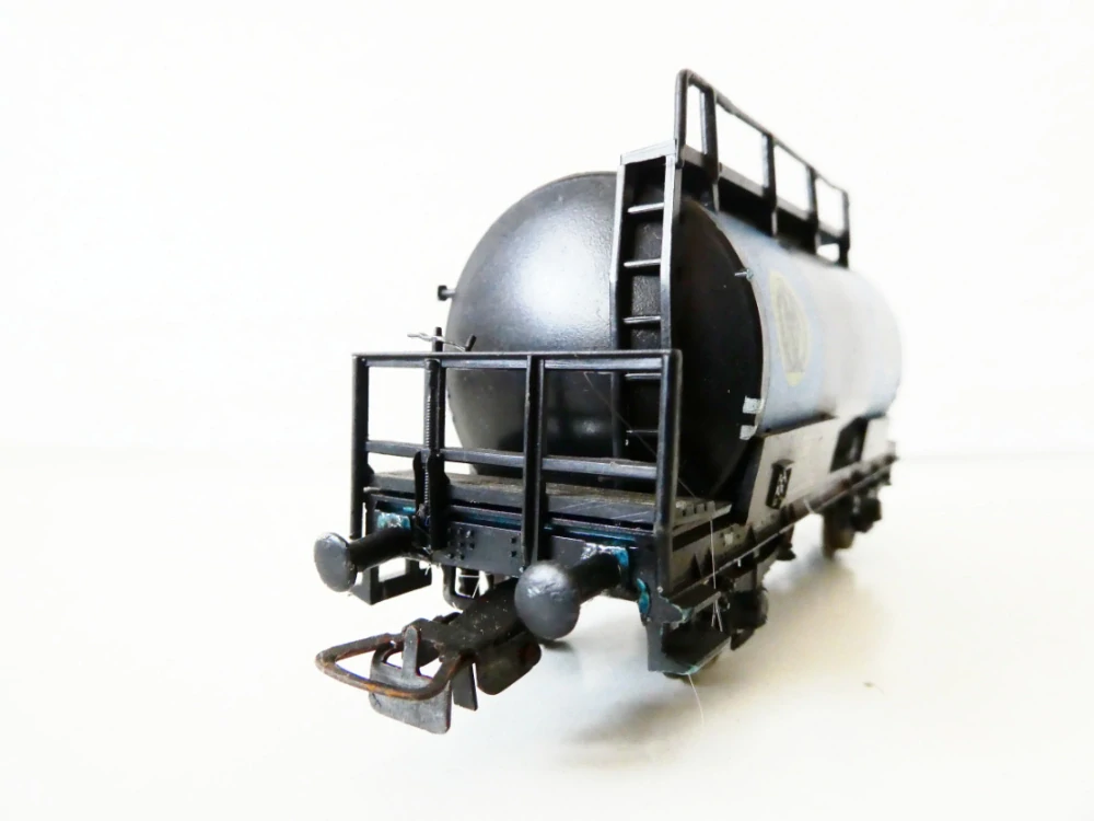 H0 PIKO Cisternový vůz ÖMV 535 016 ÖBB 