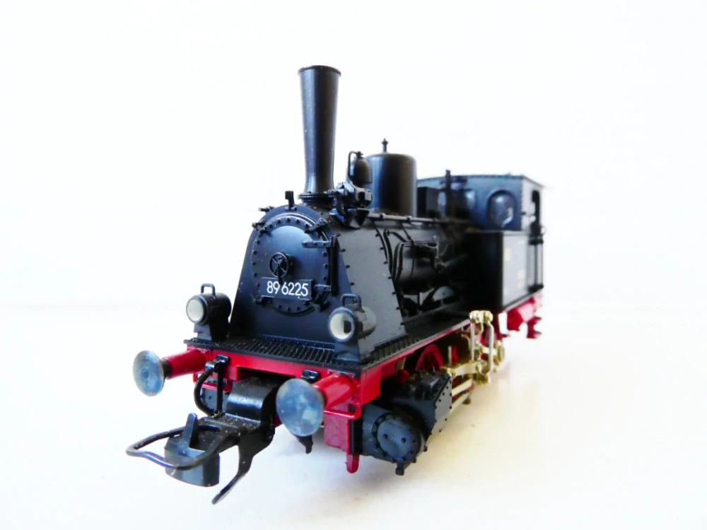 H0 Fleischmann Parní lokomotiva BR 89 6225 DR OSVĚTLENÁ PĚKNÝ STAV