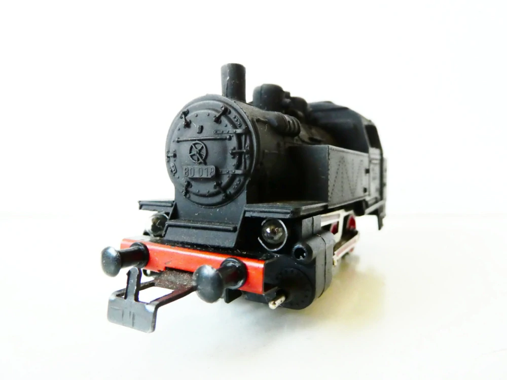 H0 PIKO Parní lokomotiva BR 80 018 DR PĚKNÝ STAV
