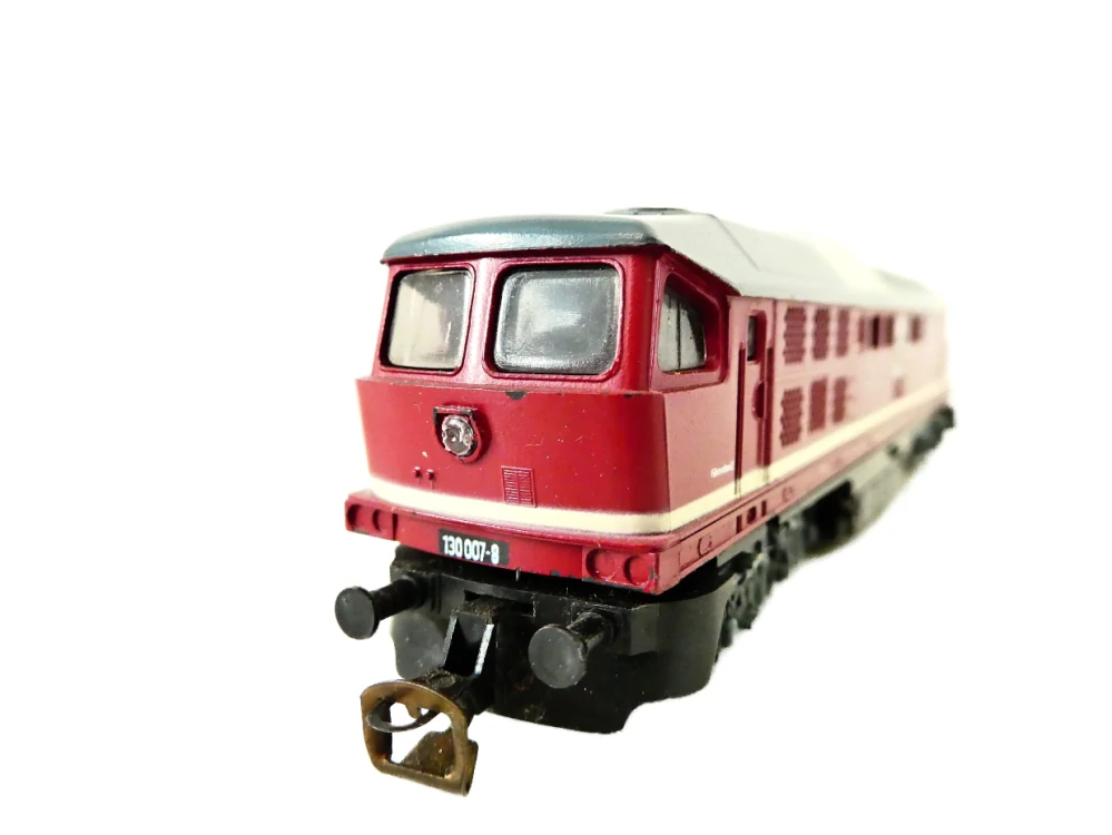 TT BTTB Dieselová lokomotiva BR 130 007-8 DR OSVĚTLENÁ PĚKNÝ STAV v orig. krabičce