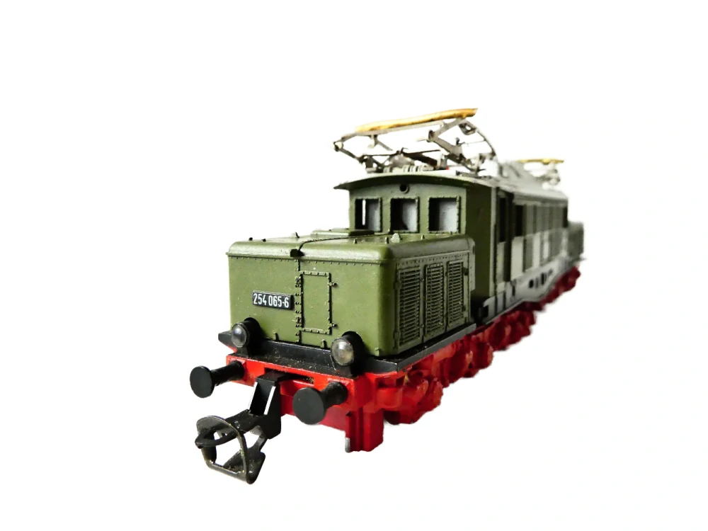 TT BTTB Elektrická lokomotiva BR 254 065-6 DR PĚKNÝ STAV v orig. krabičce