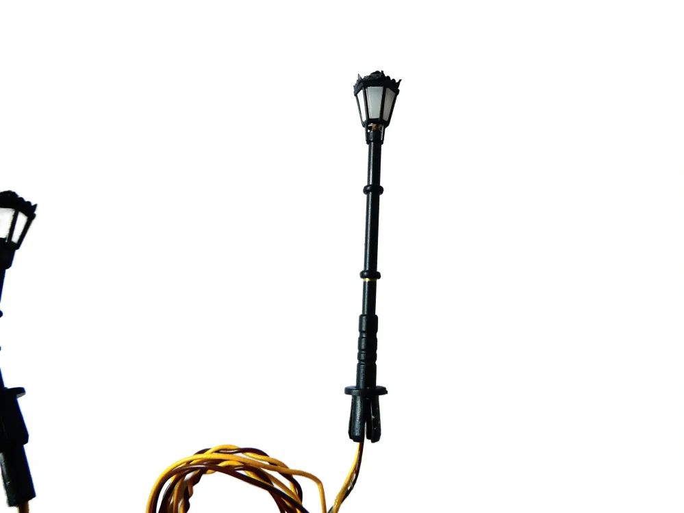 TT Viessmann Parková lampa 47 mm - SET 6 ks PĚKNÝ STAV