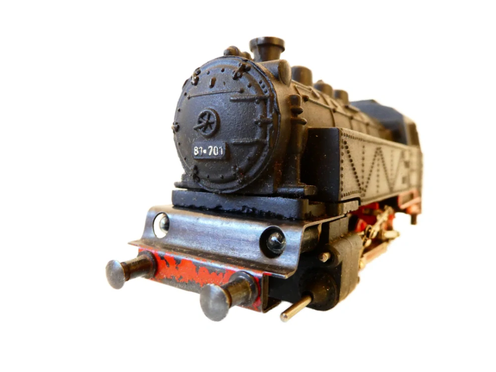 H0 PIKO Parní lokomotiva BR 81 701 DR OSVĚTLENÁ 