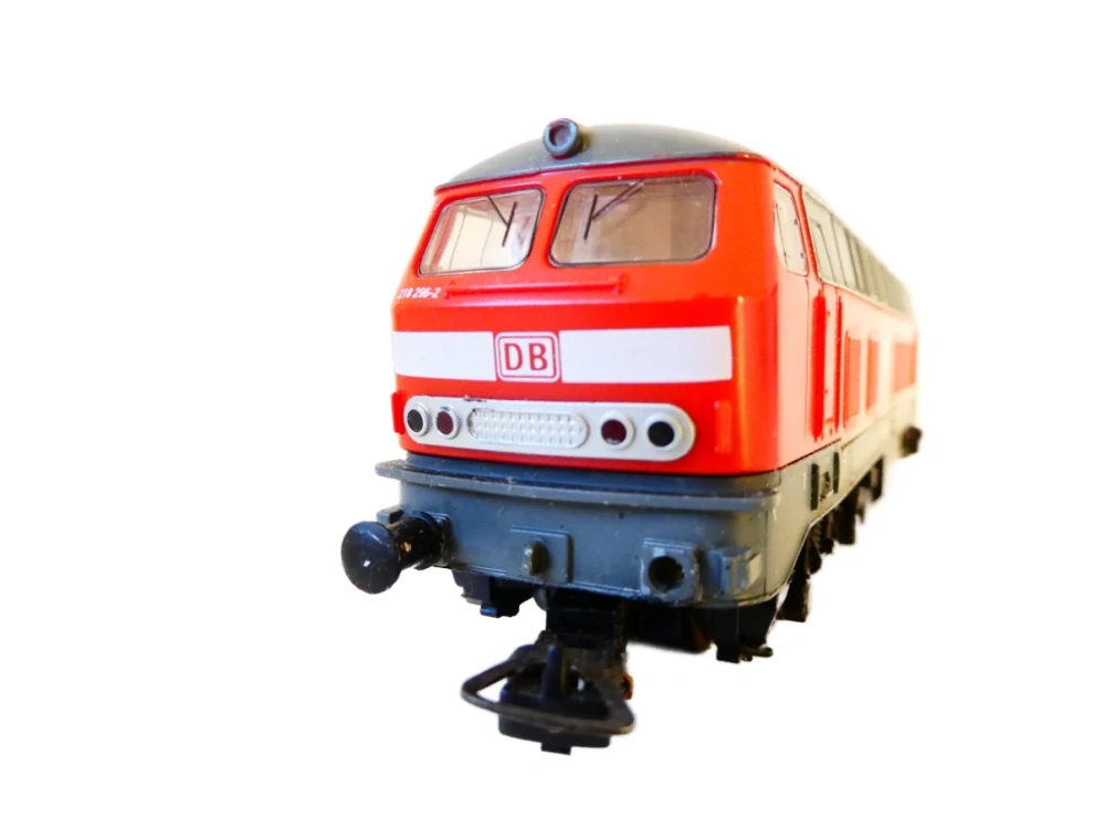 H0 PIKO Dieselová lokomotiva BR 218 296-2 DB OSVĚTLENÁ