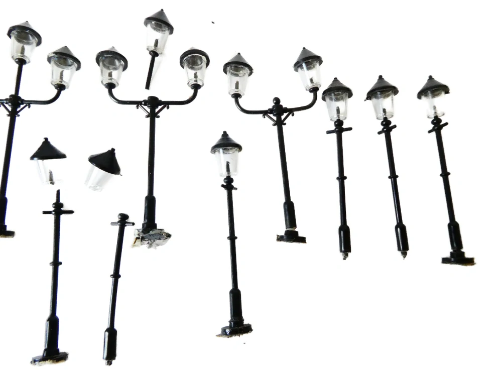 H0/TT SET 12 ks Parková lampa 6,5 cm (neelektrická)
