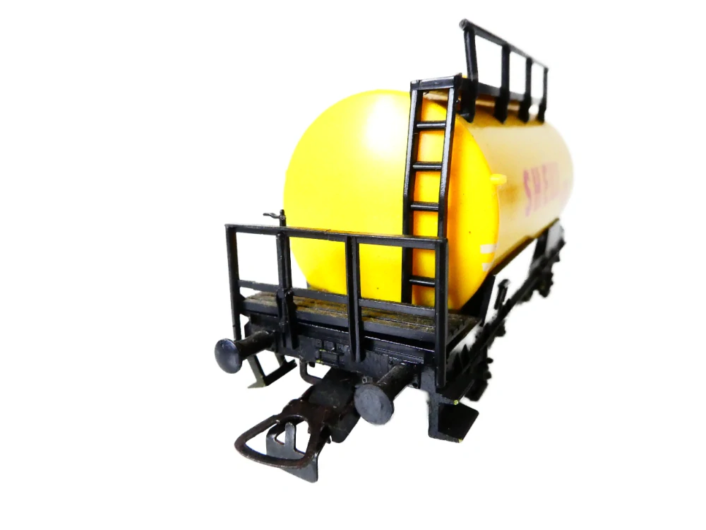 H0 PIKO Cisternový vůz SHELL 583 439 DB OCELOVÁ KOLA v krabičce