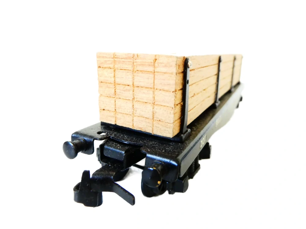 H0 TRIX TTR Plošinový vůz 2OT 58209 s nákladem dřevěných trámů PĚKNÝ STAV