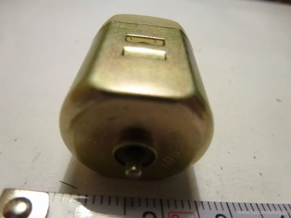 H0 - Motor do lokomotivy