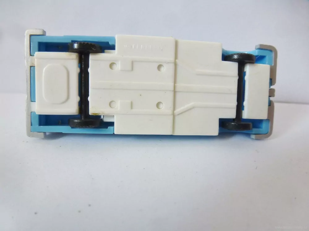 H0 Osobní automobil Cabriolet TOP STAV