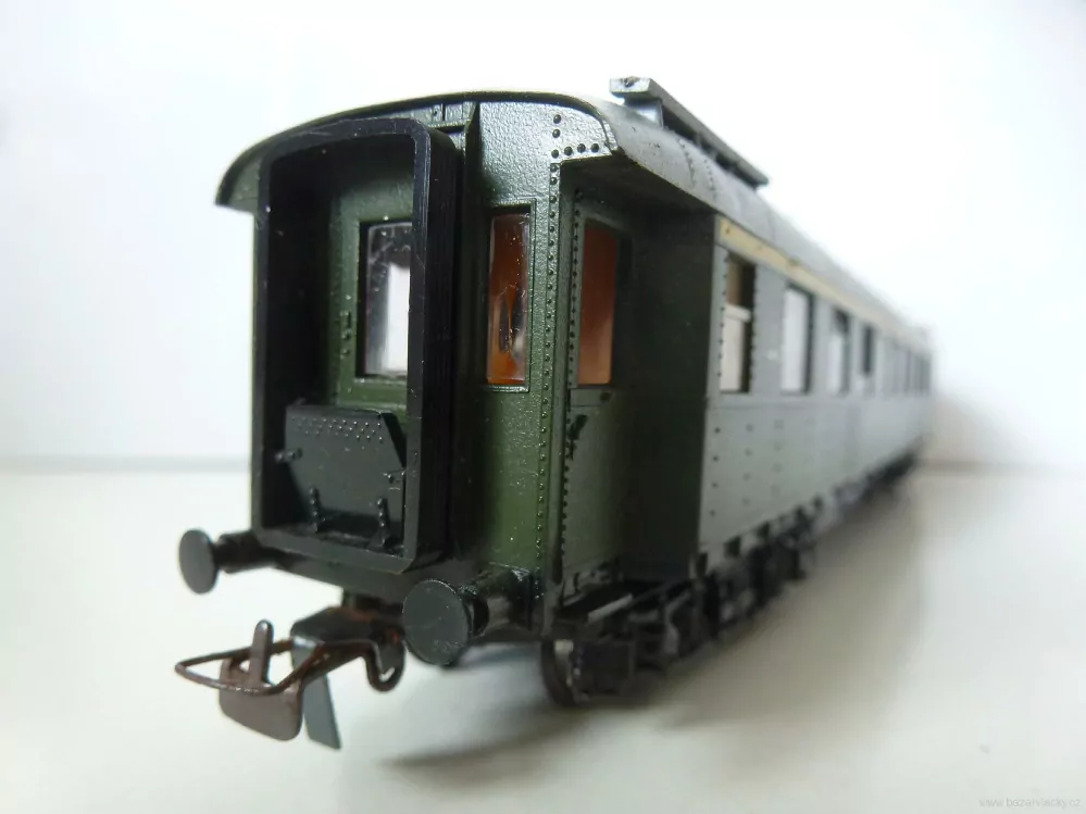 H0 SCHICHT - Osobní vůz 57 50 18 DR 1 tř.