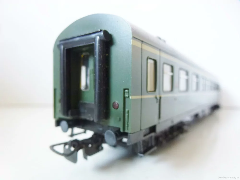 H0 PIKO Rychlíkový vůz 1. a 2. tř. 51 50 38 - 45 068-7 DR TOP STAV