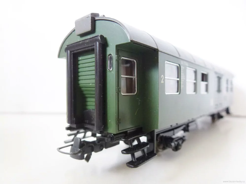 H0 ROCO Osobní vůz 2. tř. DB