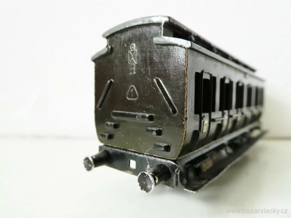 H0 PIKO?? Osobní vůz 3-osý 3. tř. ANTIK