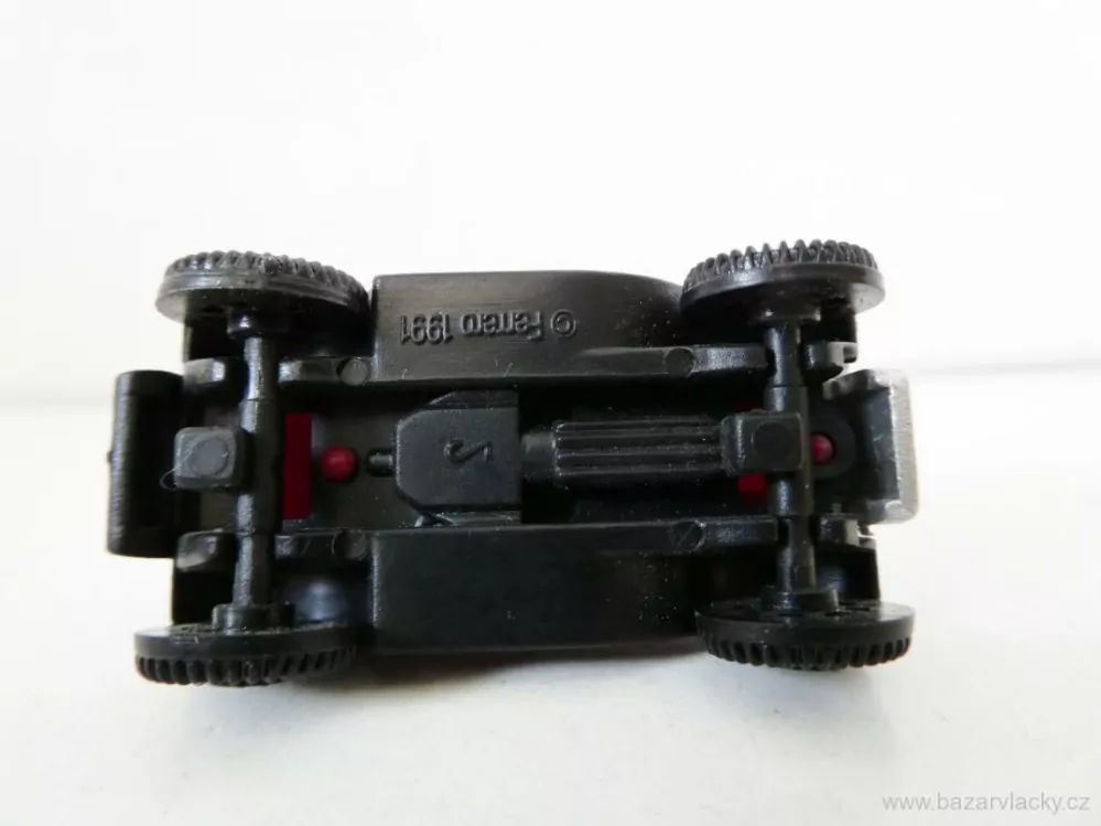 H0 Osobní automobil retro