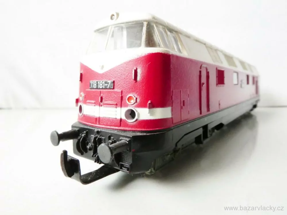 H0 PIKO Dieselová lokomotiva BR 118 181-7 DR
