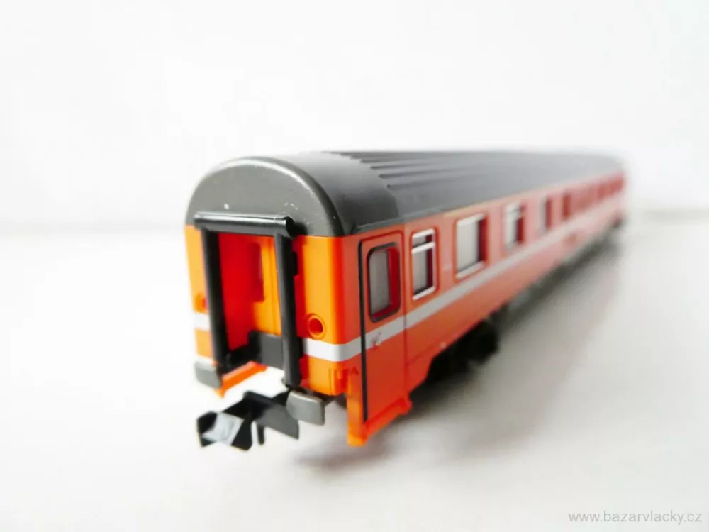 N ROCO Osobní vůz 1. tř. SNCF TOP STAV