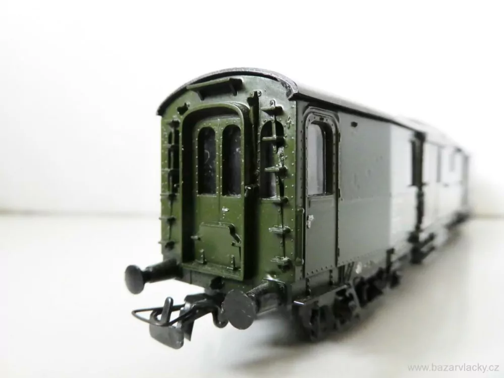 H0 SCHICHT - Služební zavazadlový vůz s posuvnými vraty DR TOP STAV NEPOUŽITÝ